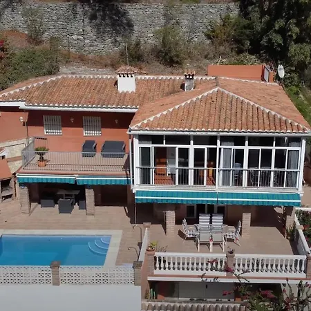 Holiday home Espectacular Casa En La Playa Con Piscina Privada