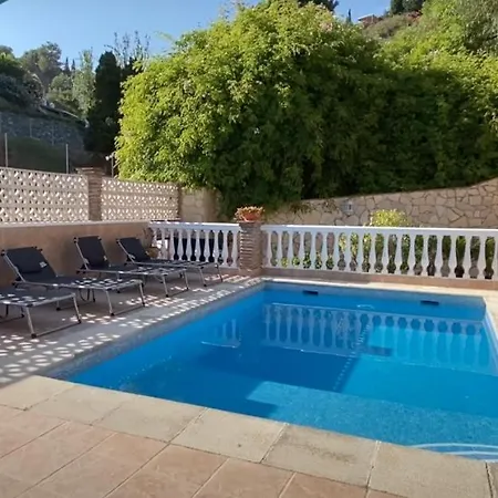 Holiday home Espectacular Casa En La Playa Con Piscina Privada *